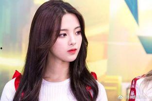 娱乐圈吃瓜杨超越,娱乐圈的“瓜中瓜”,揭秘她的星途历程 第3张 娱乐圈吃瓜杨超越,娱乐圈的“瓜中瓜”,揭秘她的星途历程 第3张